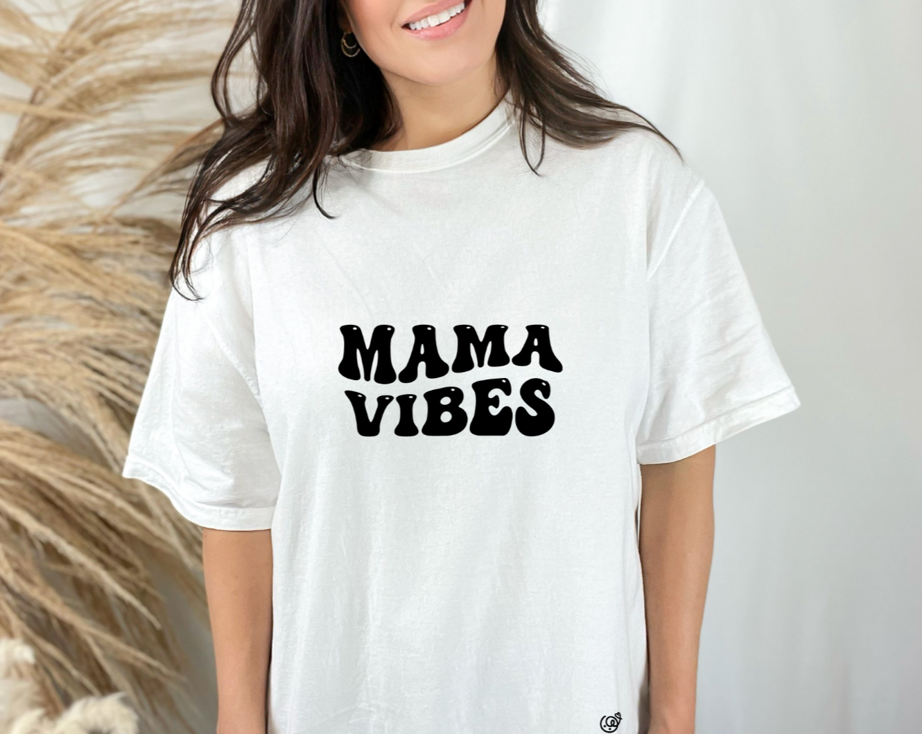 MAMA VIBES TEE