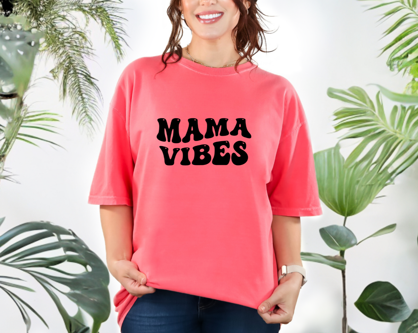 MAMA VIBES TEE