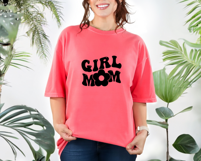 GIRL MOM TEE