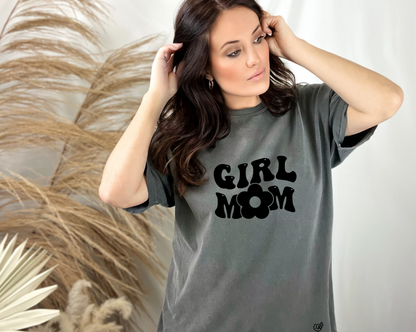 GIRL MOM TEE